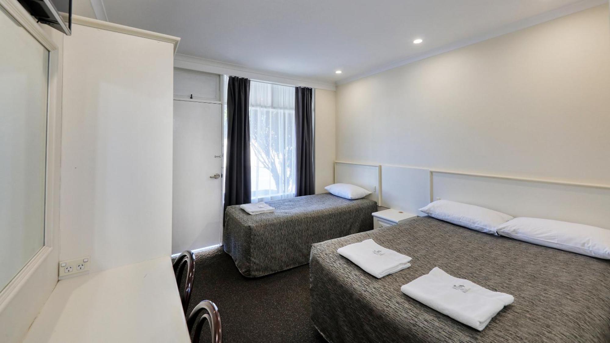 باركس Coachman Hotel Motel المظهر الخارجي الصورة