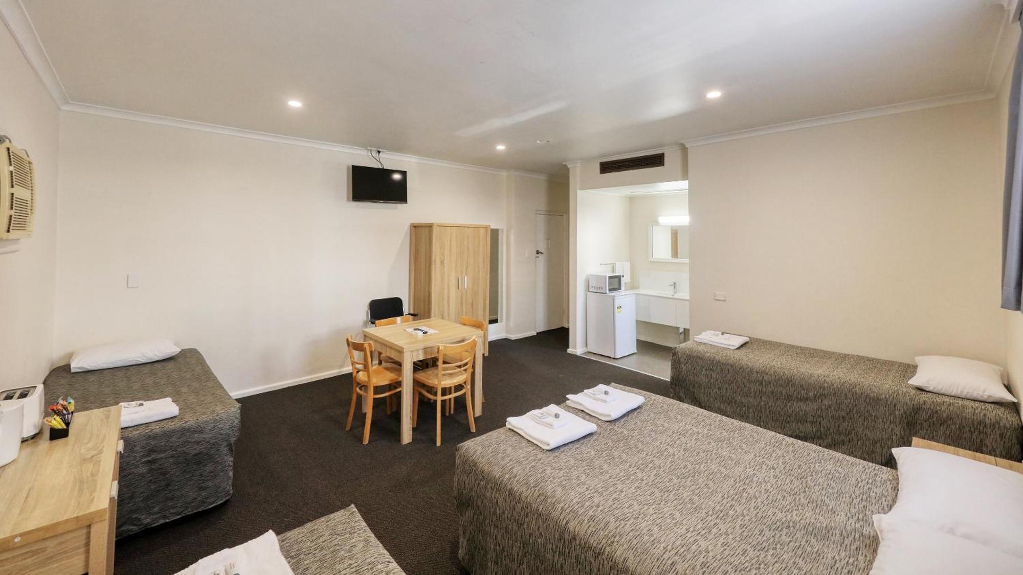 باركس Coachman Hotel Motel المظهر الخارجي الصورة