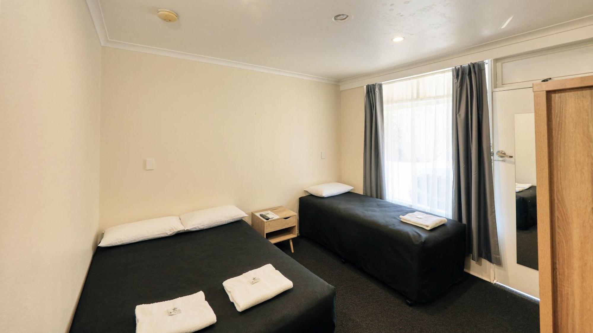 باركس Coachman Hotel Motel المظهر الخارجي الصورة